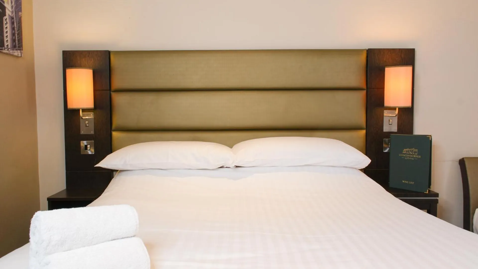 Coach & Horses Hotel Кардифф Великобритания